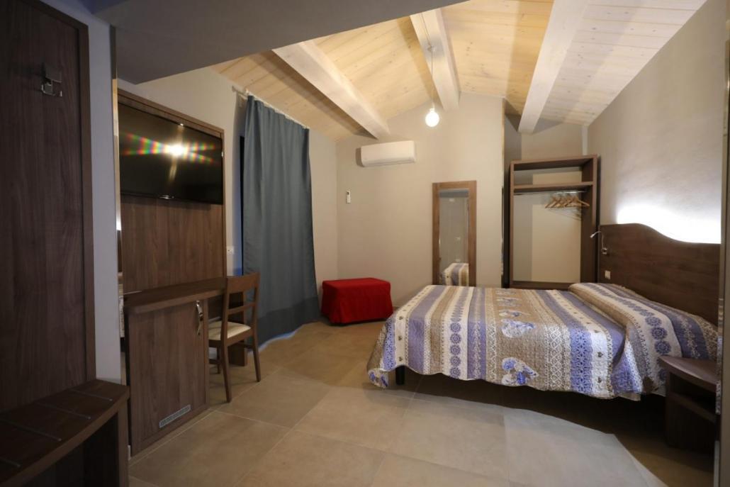 Belforte del Chienti Il Villino Agriturismo B&B المظهر الخارجي الصورة