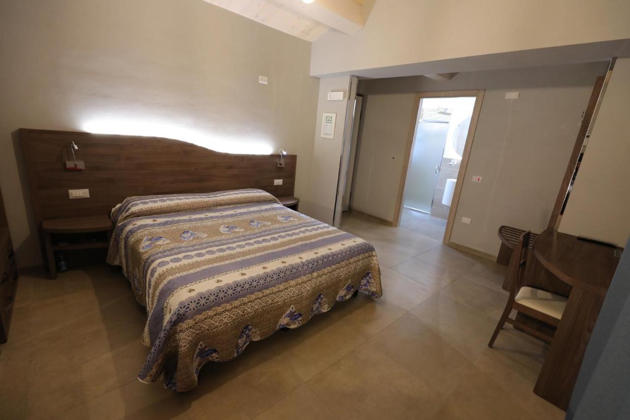 Belforte del Chienti Il Villino Agriturismo B&B المظهر الخارجي الصورة